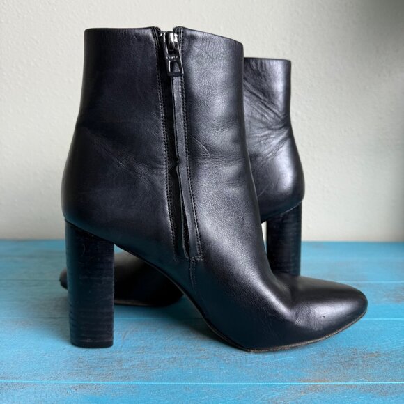 COACH Teagan Leather Ankle Boots in Black with Chain Accent & Side Zipper Sz 6 - Picture 6 of 10